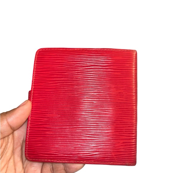 Louis Vuitton Red Epi Wallet - Picture 2 of 8